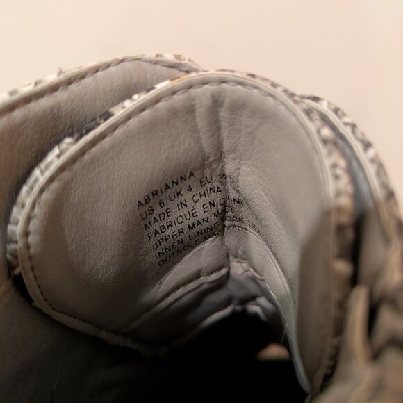 Snakeskin Faux leather heeled boots - Picture 9 of 10